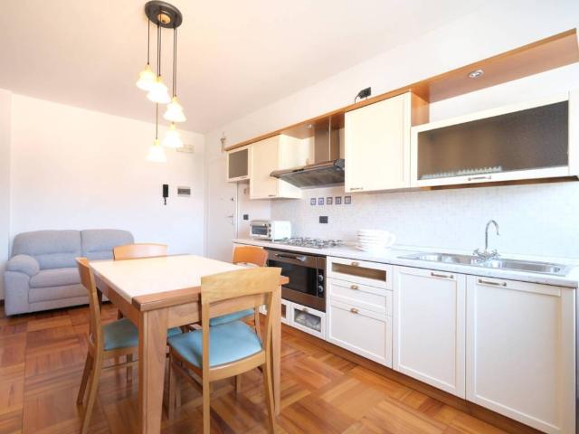 Appartamento in affitto a Borgo Veneto, Saletto