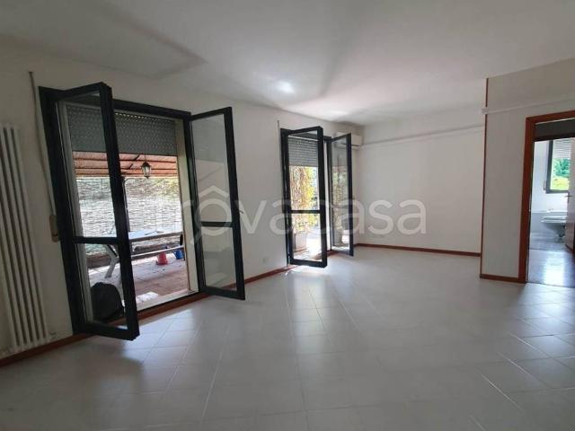 Appartamento in affitto a Borgo Virgilio, Cerese