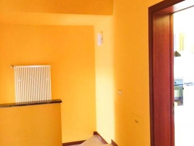 Appartamento in affitto a Borgo Virgilio, Romanore
