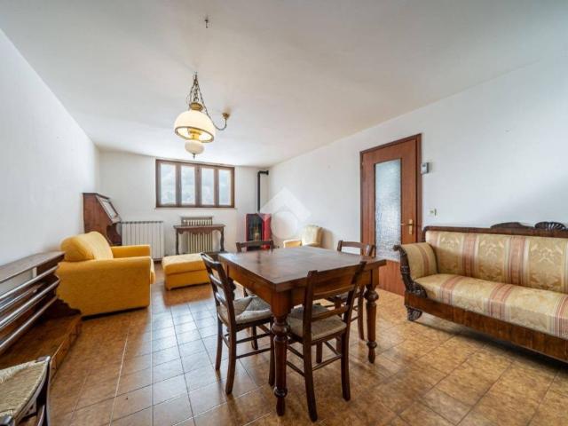 Appartamento in affitto a Bosco Chiesanuova, Veneto