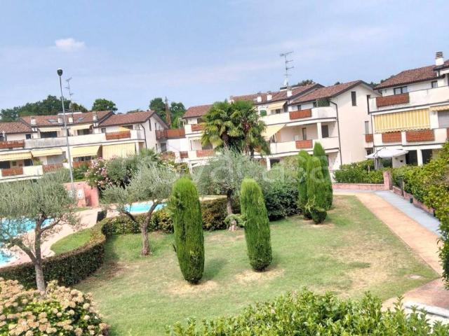 Appartamento in affitto a Brebbia, Lombardia