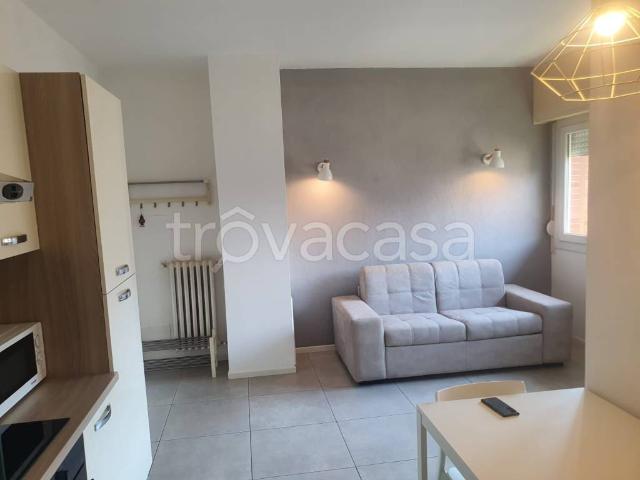 Appartamento in affitto a Brembate di Sopra, Bergamo