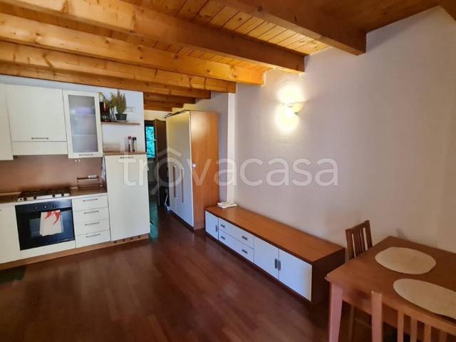 Appartamento in affitto a Comunità montana della valle Camonica, Breno