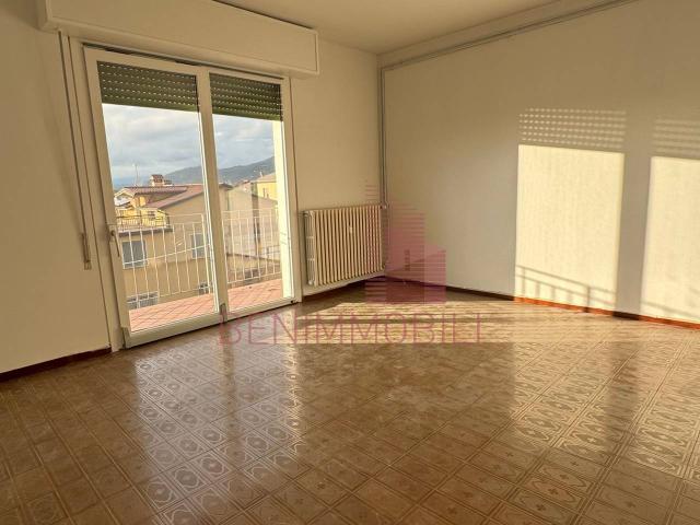 Appartamento in affitto a Zona Est, Brescia