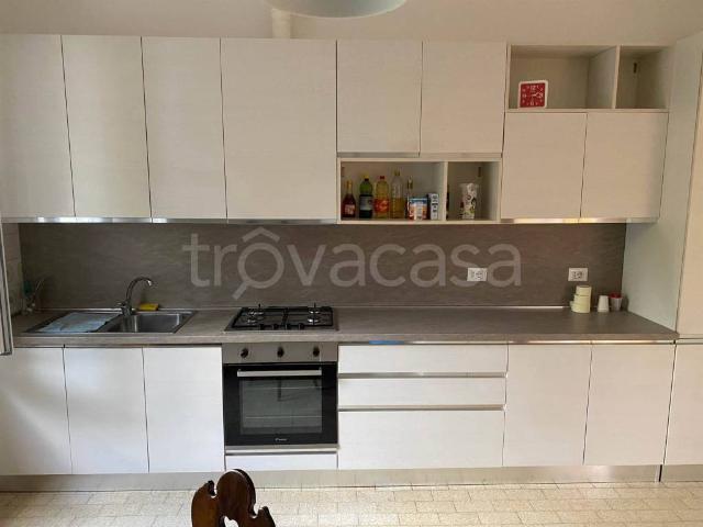 Appartamento in affitto a Montecalvo, Lavenone