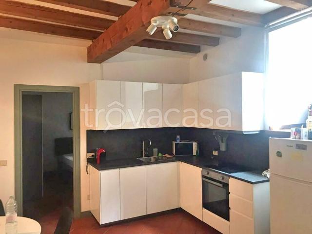 Appartamento in affitto a Comunità montana della Valle Sabbia, Lavenone
