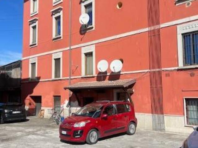 Appartamento in affitto a Zona Ovest, Brescia