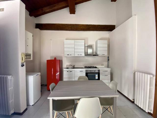 Appartamento in affitto a Zona Ovest, Brescia
