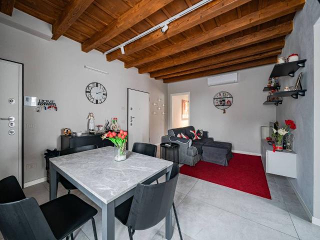 Appartamento in affitto a Zona Est, Brescia