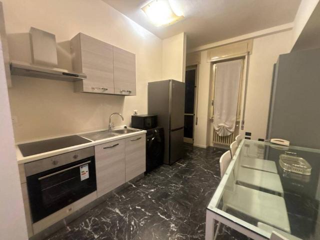 Appartamento in affitto a Zona Centro, Brescia