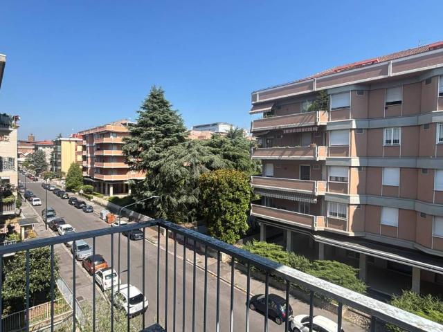 Appartamento in affitto a Zona Nord, Brescia