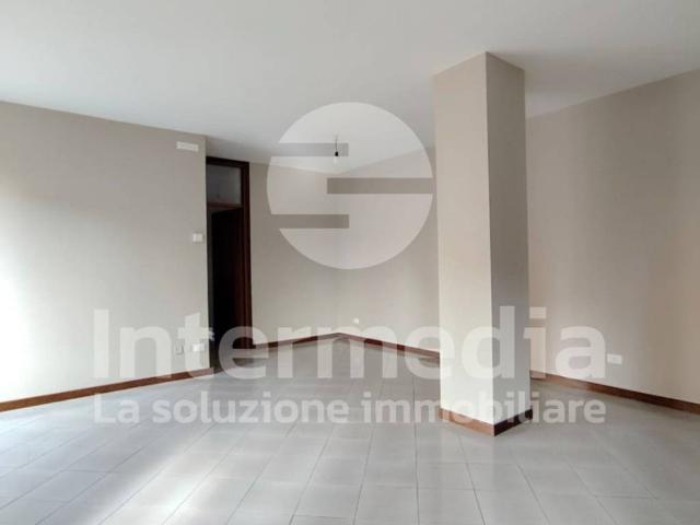 Appartamento in affitto a Zona Centro, Brescia