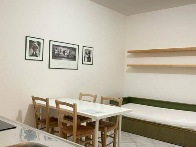 Appartamento in affitto a Zona Centro, Brescia