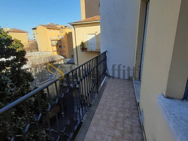 Appartamento in affitto a Zona Centro, Brescia
