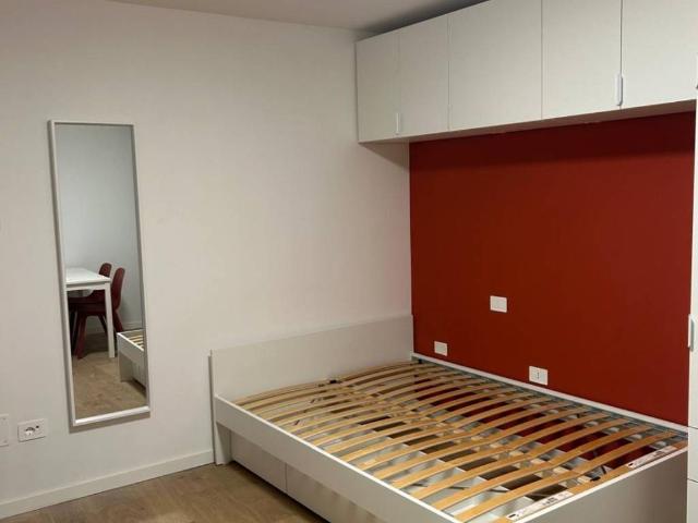 Appartamento in affitto a Zona Centro, Brescia