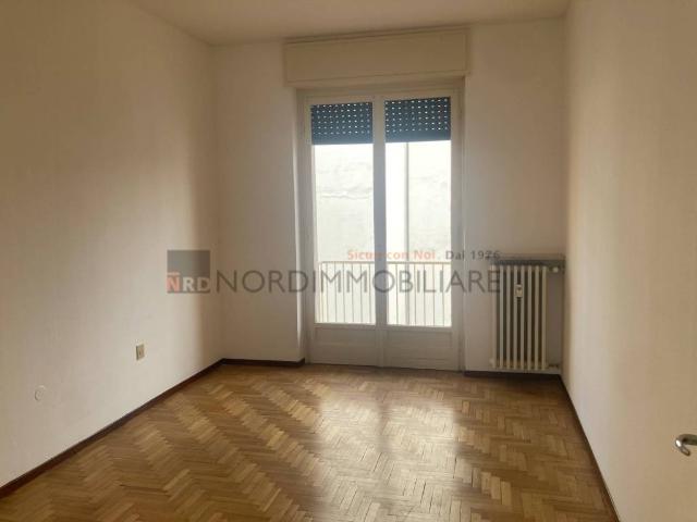 Appartamento in affitto a Zona Centro, Brescia