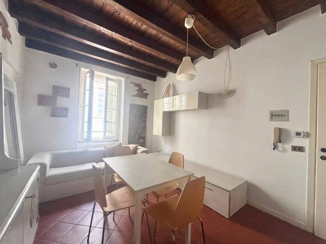 Appartamento in affitto a Zona Centro, Brescia
