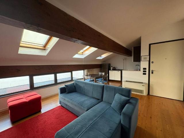 Appartamento in affitto a Zona Sud, Brescia