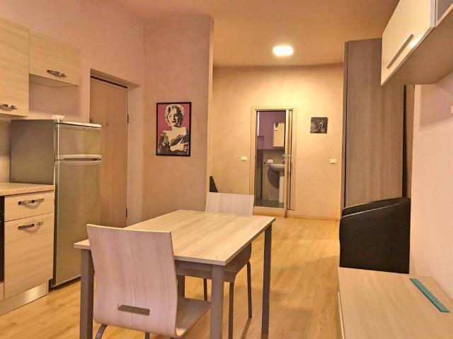 Appartamento in affitto a Zona Centro, Brescia
