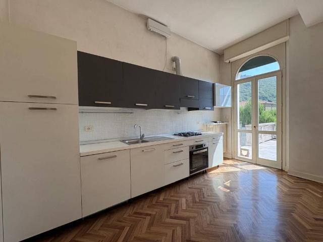 Appartamento in affitto a Zona Nord, Brescia