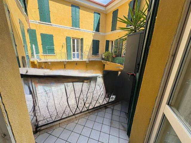 Appartamento in affitto a Zona Centro, Brescia