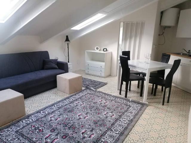 Appartamento in affitto a Zona Centro, Brescia