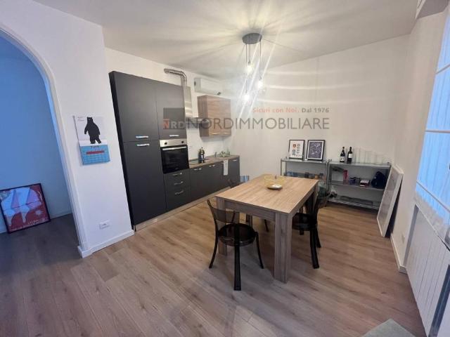 Appartamento in affitto a Zona Centro, Brescia