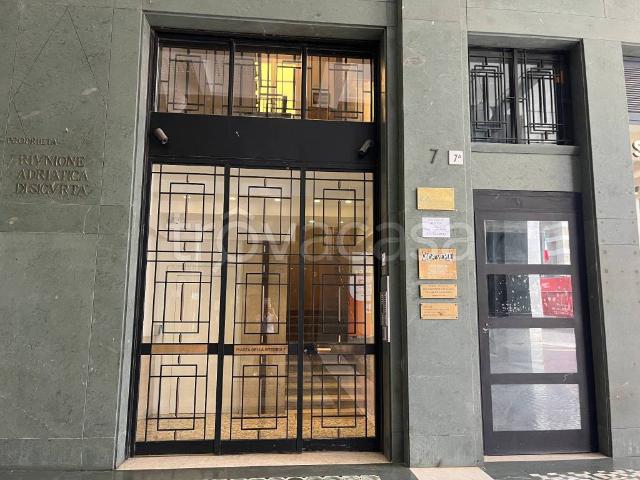 Appartamento in affitto a Zona Centro, Brescia