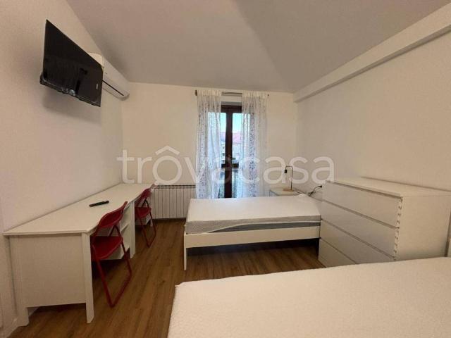 Appartamento in affitto a Zona Ovest, Brescia