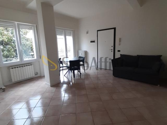 Appartamento in affitto a Zona Centro, Brescia