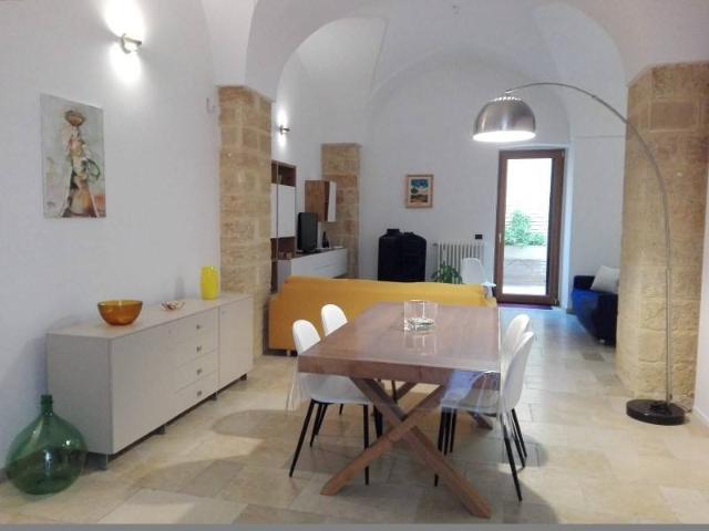 Appartamento in affitto a Centro, Puglia
