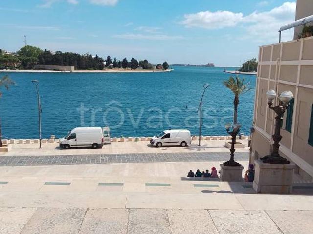 Appartamento in affitto a Centro, Puglia