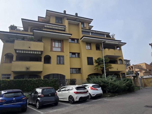 Appartamento in affitto a Brugherio, Lombardia