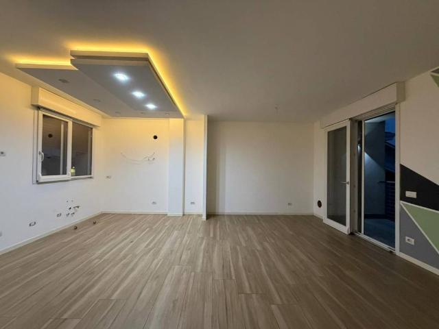 Appartamento in affitto a Moncucco, Brugherio