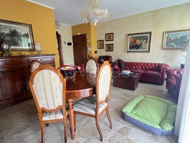 Appartamento in affitto a Buccinasco, Lombardia