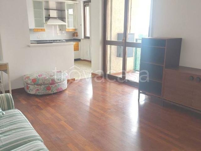 Appartamento in affitto a Buccinasco, Lombardia