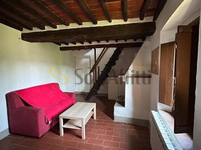 Appartamento in affitto a Montebenichi, Bucine