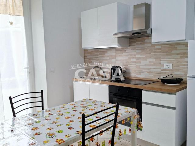 Appartamento in affitto a Centro Direzionale, Prato