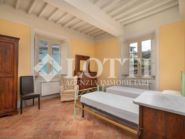 Appartamento in affitto a Centro Direzionale, Prato