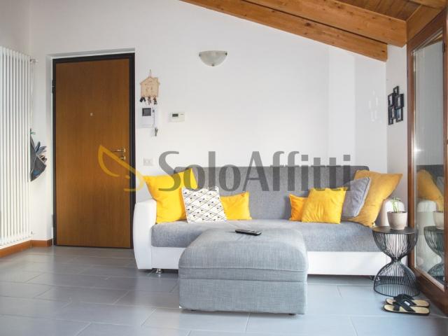 Appartamento in affitto a Cabiate, Lombardia