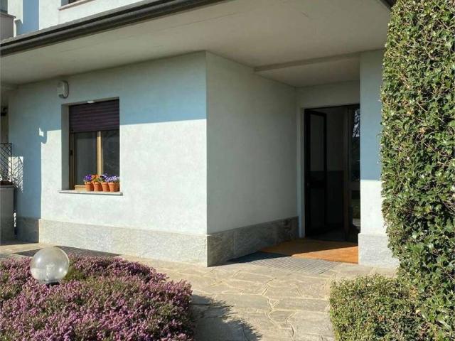 Appartamento in affitto a Cadorago, Caslino al Piano