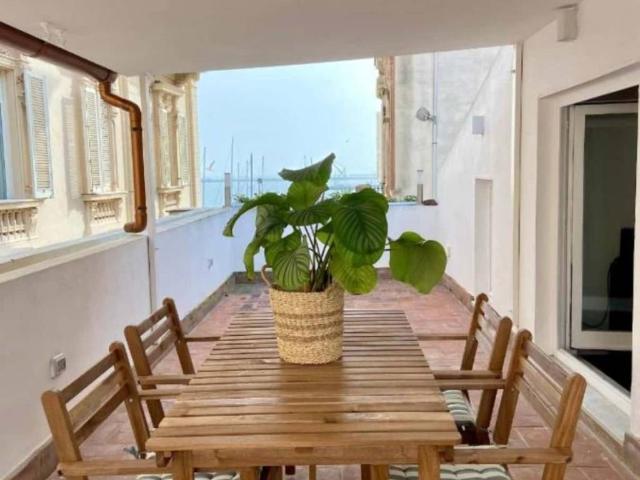 Appartamento in affitto a Lapola/Marina, Cagliari