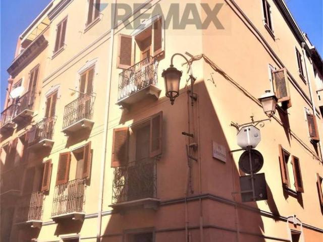 Appartamento in affitto a Stampaxi/Stampace, Cagliari