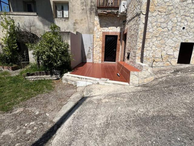 Appartamento in affitto a Caiazzo, Campania