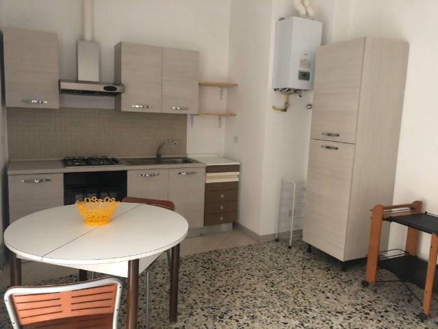 Appartamento in affitto a Cairate, Lombardia