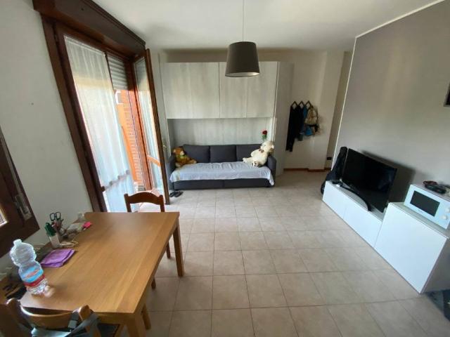 Appartamento in affitto a Calderara di Reno, Bologna
