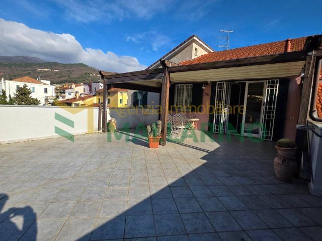 Appartamento in affitto a Calice Ligure, Liguria