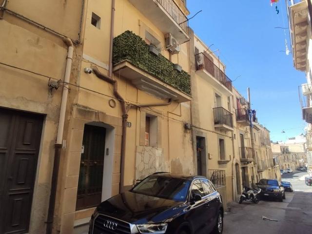 Appartamento in affitto a Canalotto, Caltagirone
