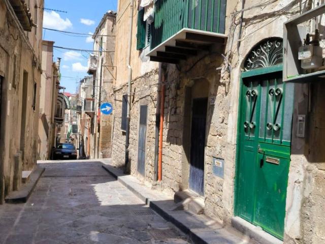 Appartamento in affitto a Quartiere Provvidenza, Caltanissetta