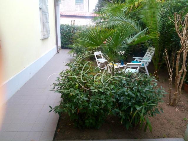 Appartamento in affitto a località Bucine, Camaiore
